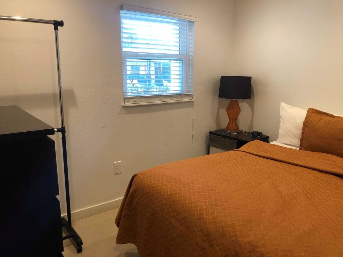 Captiva Beach Resort Point O'Rocks Luaran gambar
